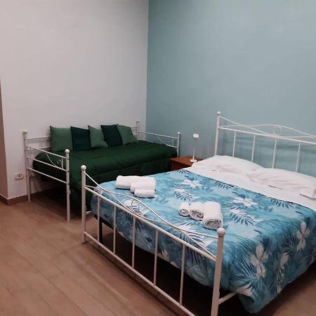 Casa Vacanze Napoli Centro Carmen & Sara المظهر الخارجي الصورة