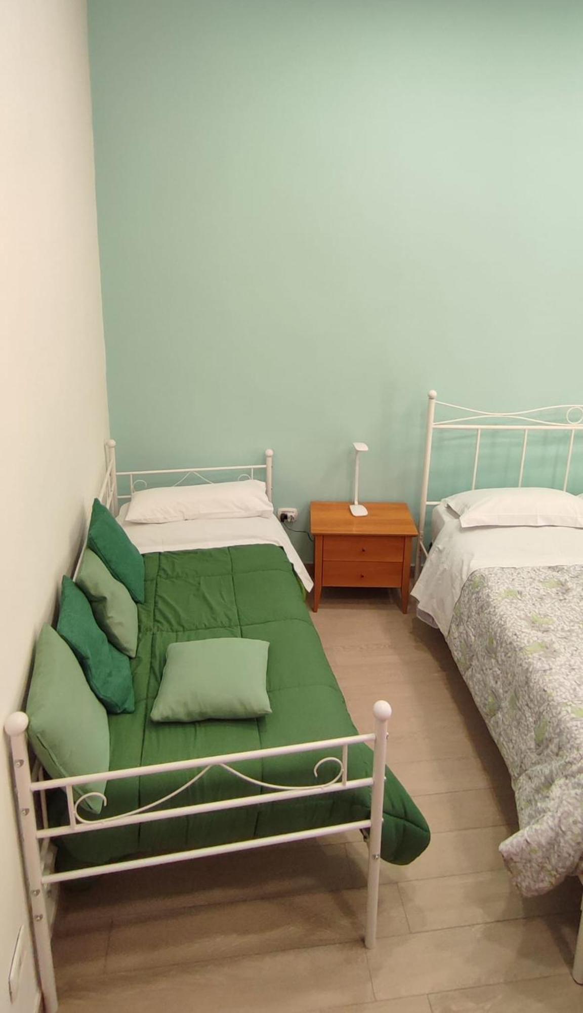 Casa Vacanze Napoli Centro Carmen & Sara المظهر الخارجي الصورة