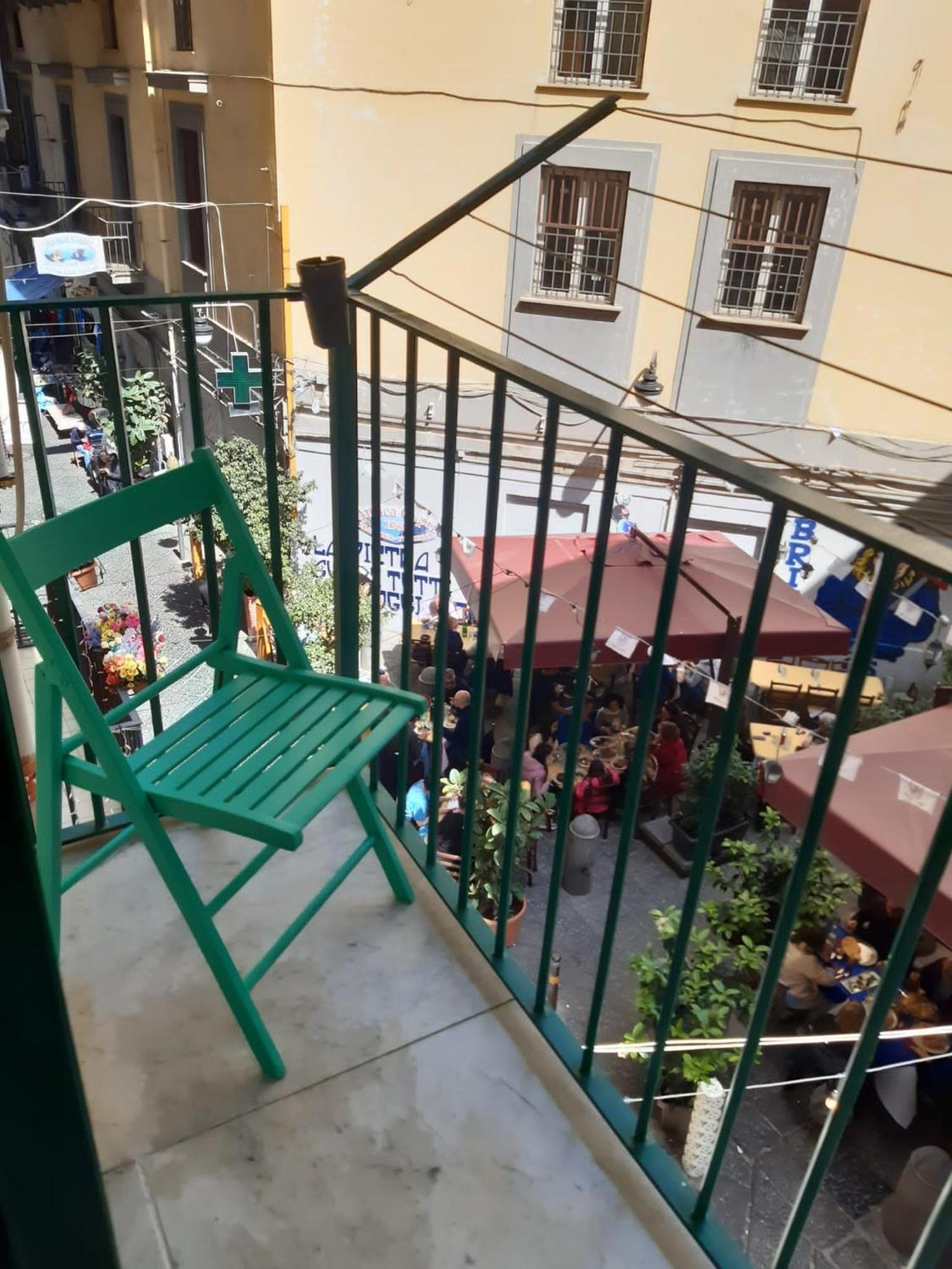 Casa Vacanze Napoli Centro Carmen & Sara المظهر الخارجي الصورة